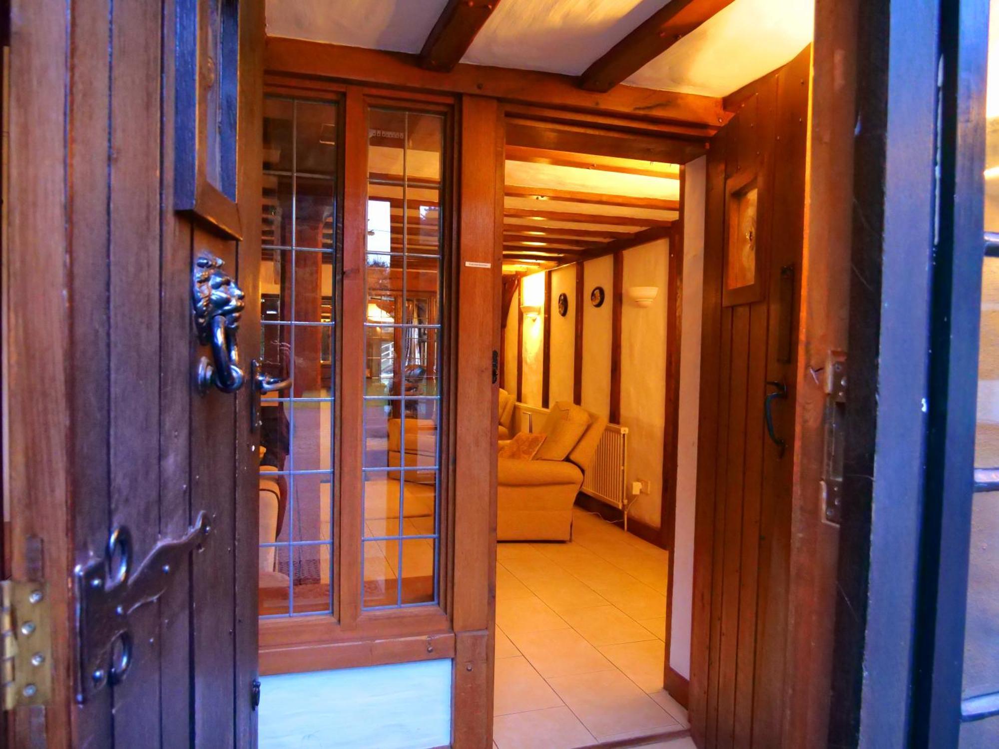 Beautiful Cottage In Brentwood Kelvedon Hatch Exterior foto